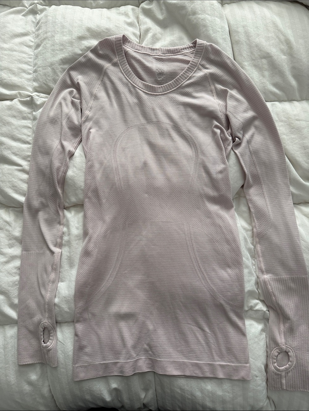 Lululemon swiftly tech long sleeve in light pink